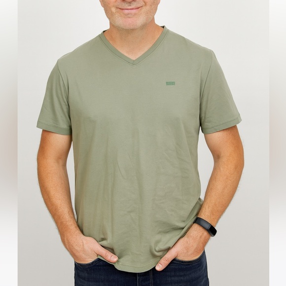 Akoo Other - TI Brand New Men's Olive Green V-Neck T-Shirt